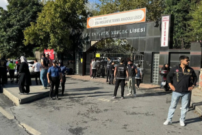 Polis ekiplerince okul çevrelerinde denetim yapıldı