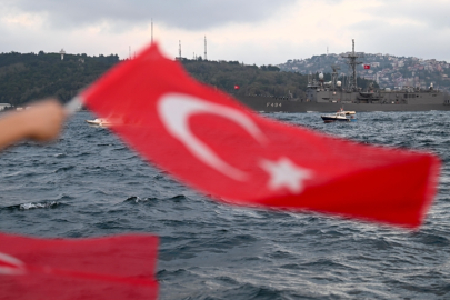 İstanbul'un kurtuluşu törenlerle kutlandı