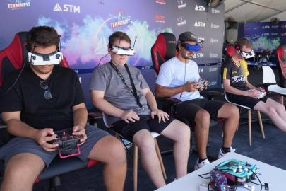 Dünyanın en iyi dron pilotları TEKNOFEST'te yarıştı