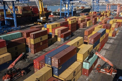 Türkiye komşularına 9 ayda 18 milyar dolarlık ihracat yaptı