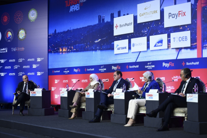 Bakan Şimşek15. Türk-Arap Ekonomi Forumunda konuştu