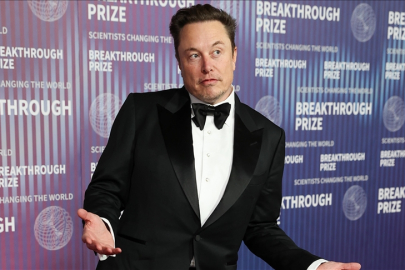 Elon Musk'ın serveti 400 milyar doları aştı