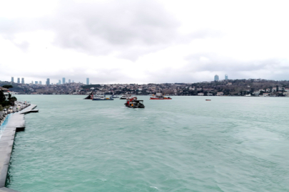 'İstanbul'da balıkçı tekneleri akıntıya kapıldı'
