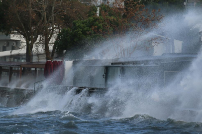 Meteoroloji Doğu Akdeniz'i uyardı: Fırtına bekleniyor