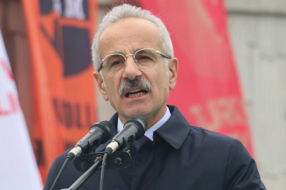 'Boğazlarımızdan geçen gemi sayısı 1,9 milyonu buldu'