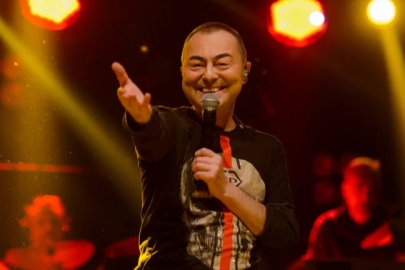 Serdar Ortaç’tan Yılın İlk Konseri