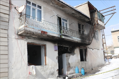 Erzurum'da bir evde patlama 1'i ağır 4 kişi yaralandı