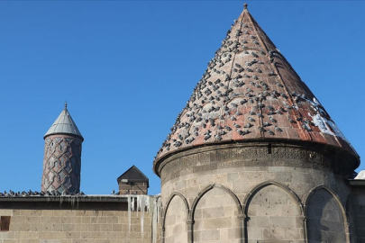 Erzurum ve Ardahan’da soğuk hava, Kars'ta kar yağışı etkili oldu