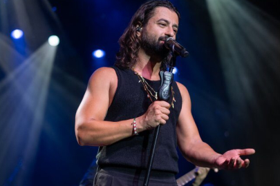 Koray Avcı’dan Duygusal Konser