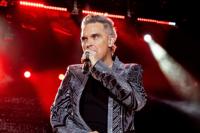 Robbie Williams, FIFA Müzik Elçisi oldu