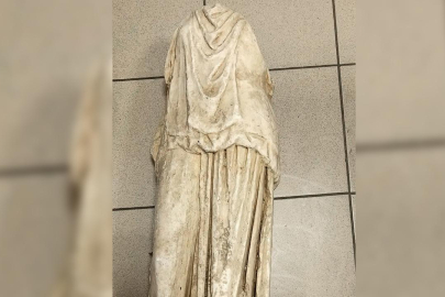 Antik Yunan heykeli çöp poşetinde terk edilmiş halde bulundu