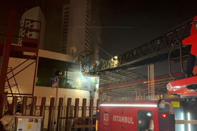 Ümraniye'de akaryakıt istasyonunda yangın
