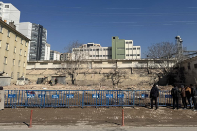 Konya'da çöken binayla ilgili 6 şüpheli adliyede