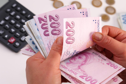 En düşük emekli aylığı 14 bin 469 liraya yükseltildi