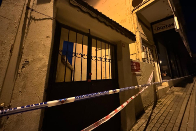 Üsküdar'da toprak kayması nedeniyle 2 bina boşaltıldı