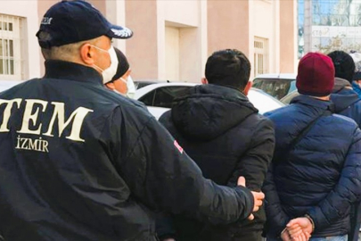İzmir'de terör örgütlerine yönelik  operasyonlarda 11 zanlı yakalandı