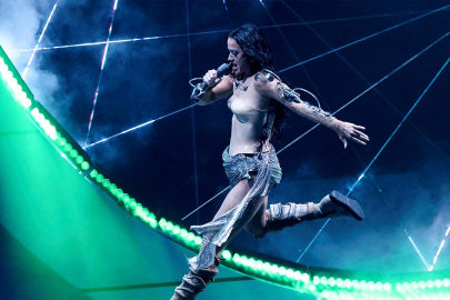 ABD'li şarkıcı Katy Perry, Blue Origin ile uzaya gidiyor