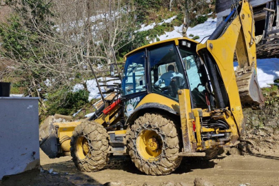 Rize'de heyelan nedeniyle 4 ev boşaltıldı