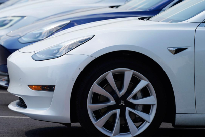 Avrupa'da Tesla satışları şubatta sert düştü