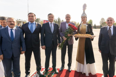 TBMM Başkanı Kurtulmuş, Kırgızistan'da