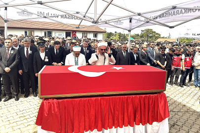 PENÇE ŞEHİDİ ÖZEN VATAN TOPRAĞINA EMANET