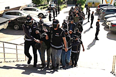 23 FETÖ’cü terör şüphelisi yakalandı