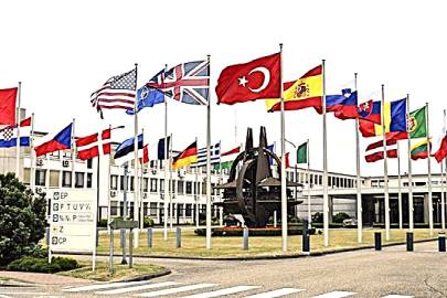 NATO Dışişleri Bakanları Antalya'da bir araya gelecek