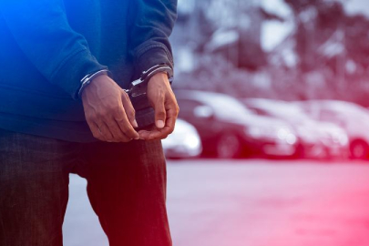 İzmir’de DEAŞ operasyonu: 10 gözaltı