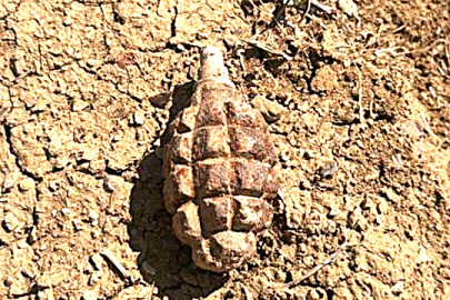 104 YILLIK PATLAMAMIŞ EL BOMBASI
