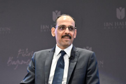 Artık tarihin akışı şekillendiriyoruz
