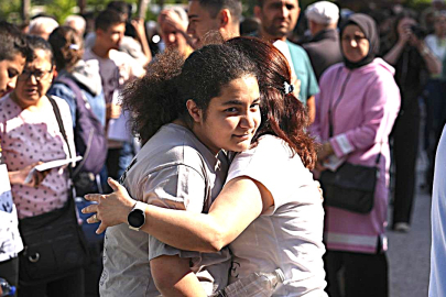 LİSELERE GEÇİŞ SİSTEMİ SINAVI SONA ERDİ