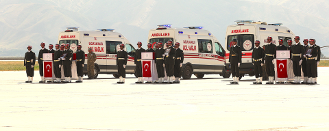 ŞEHİTLERİMİZİ DUALARLA UĞURLUYORUZ