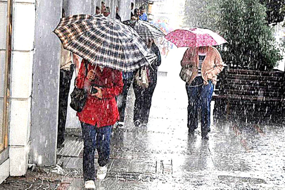 İSTANBUL’DA SAĞANAK ALARMI