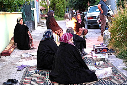 BALIKESİR'DE 6,1 BÜYÜKLÜĞÜNDE DEPREM